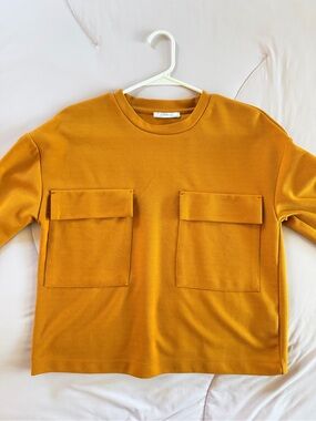 Zara Ochre Crewneck Sweatshirt